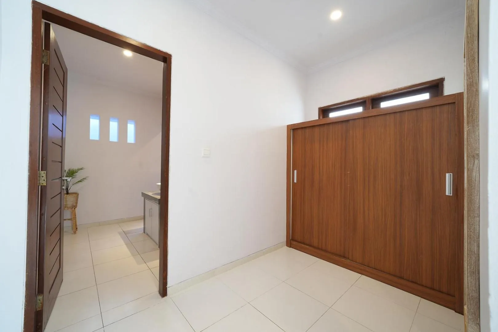 Modern 2Bdr Villa - Central Seminyak